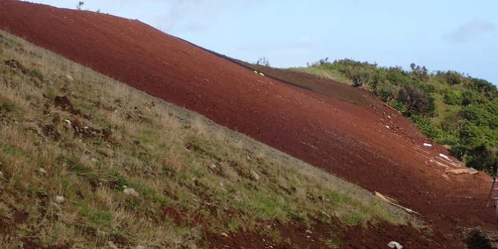 Empreitada de Consolidação dos Taludes da Lixeira de Santa Cruz, na Ilha das Flores