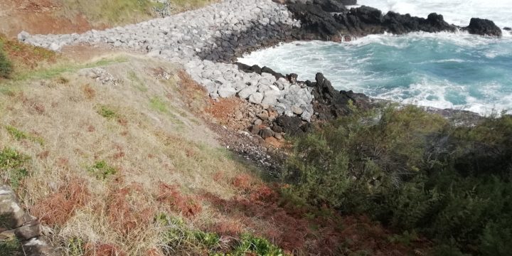 Empreitada de Execução do Projecto de Retenção a Norte da Protecção Costeira do Troço a Norte do Porto de Pesca da Maia